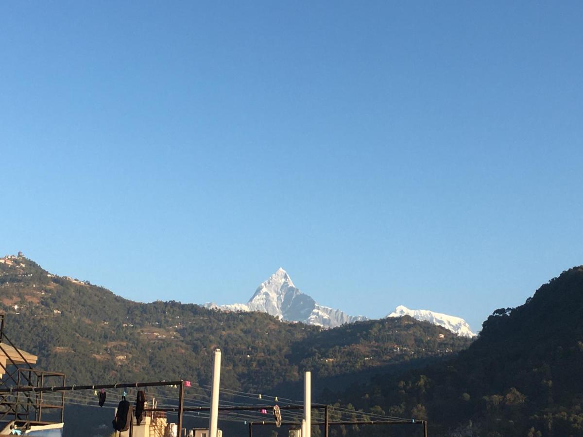 The North Face Inn Pokhara Extérieur photo