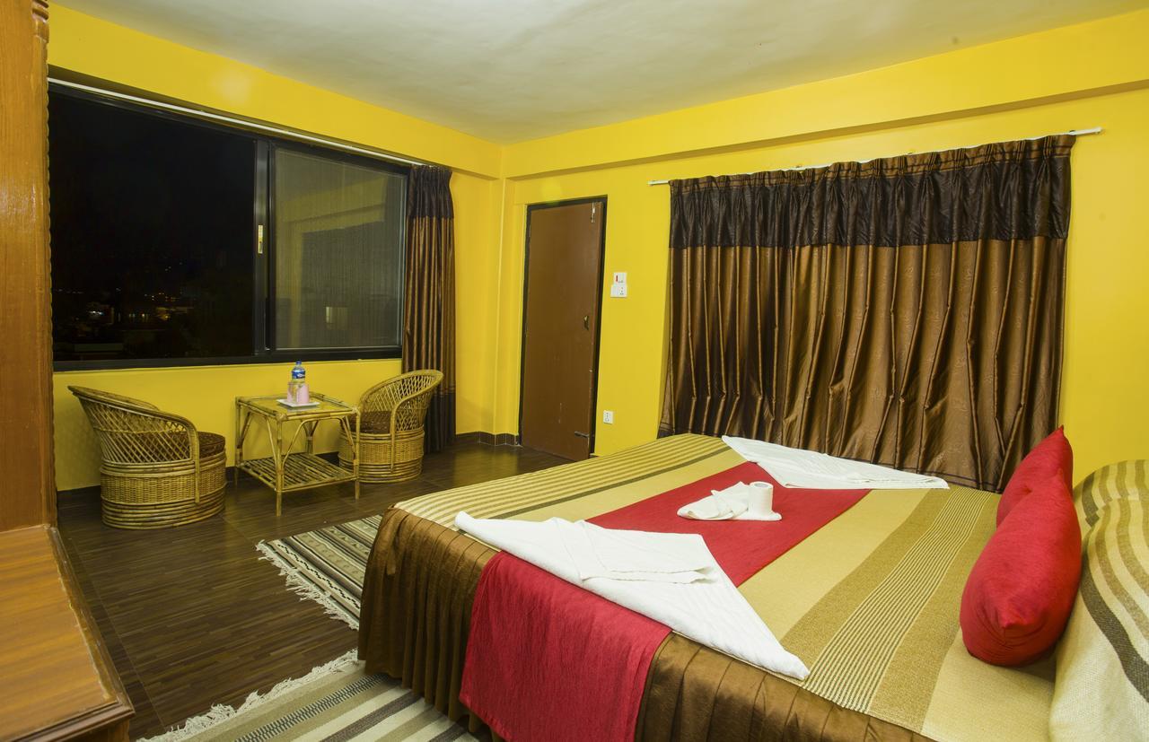 The North Face Inn Pokhara Extérieur photo